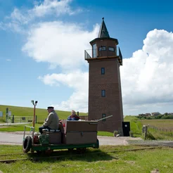 Außenansicht vom Leuchtturm-Hotel in Dagebüll